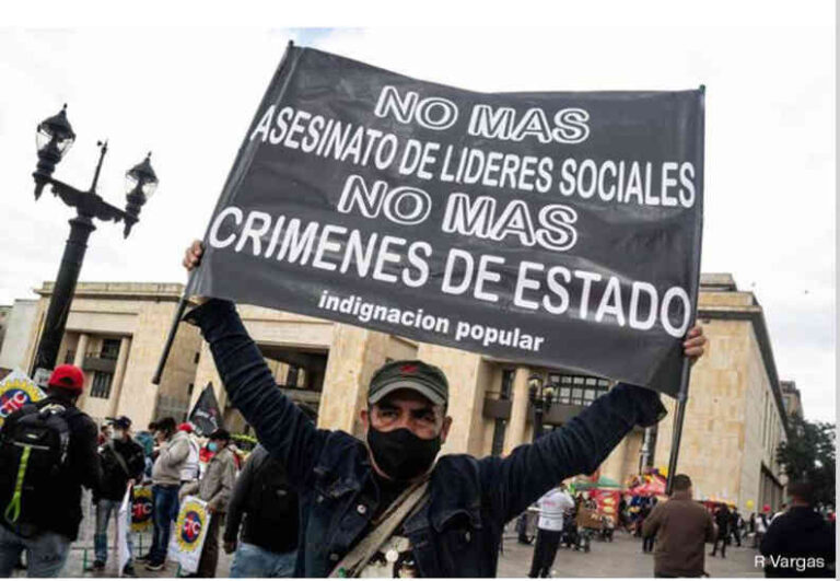 Screenshot 2025-08-18 at 18-00-10 INSURRECCION_1013-WEB.pdf