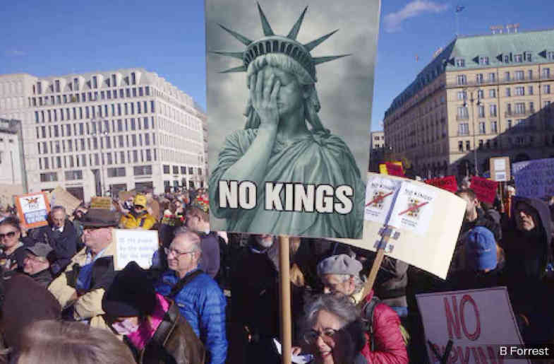 Screenshot 2025-11-11 at 00-10-42 INSURRECCION_1025-WEB.pdf