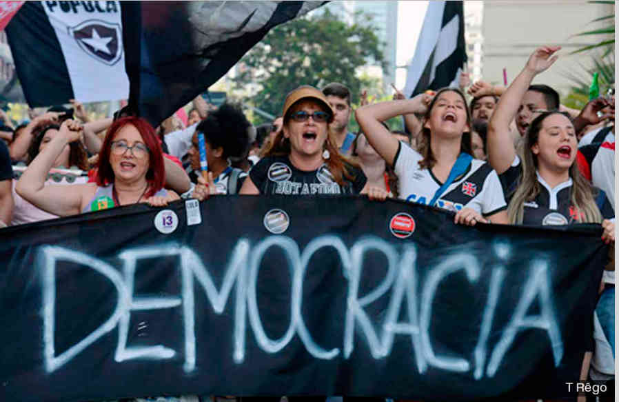 Screenshot 2025-11-19 at 00-35-19 INSURRECCION_1026-WEB.pdf