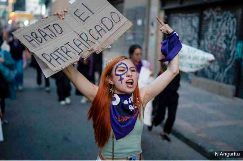 Screenshot 2025-11-24 at 15-33-47 INSURRECCION_1027-WEB.pdf