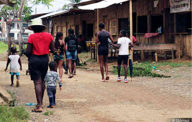 Screenshot 2025-12-15 at 21-07-00 INSURRECCIOn_1030-WEB.pdf